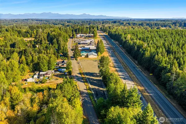 931 W Golden Pheasant Road, Shelton, WA 98584