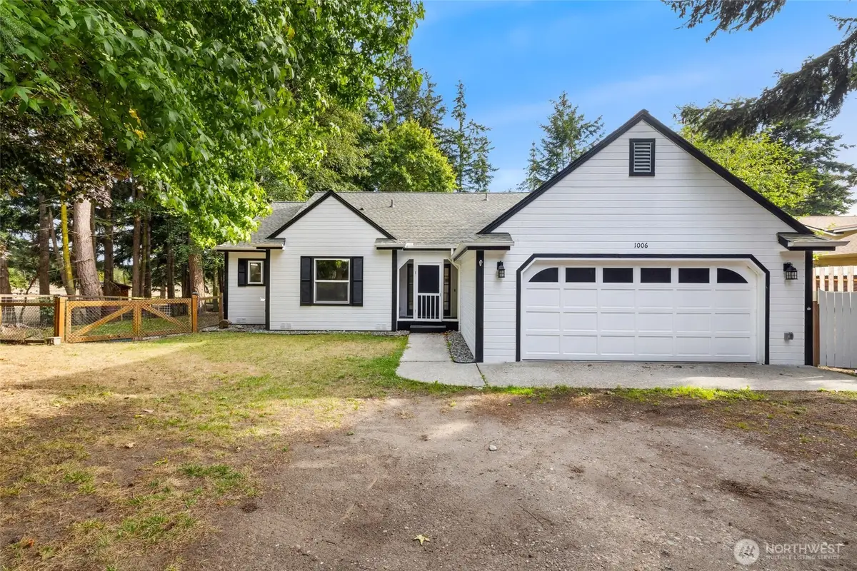 1006 NE Pennington Loop, Coupeville, WA 98239 - #1