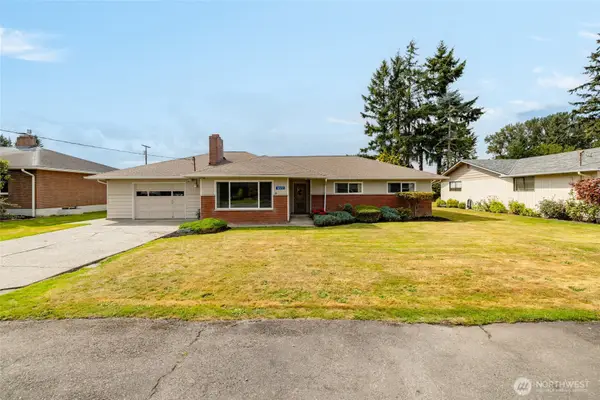 16572 S Wall Street, Mount Vernon, WA 98273