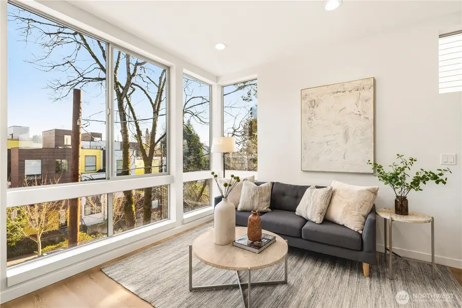 3819 Fremont Avenue N, Seattle, WA 98103 - #3
