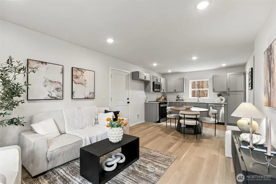 10514 Ninth Avenue Ne, Seattle, WA 98125 - #2