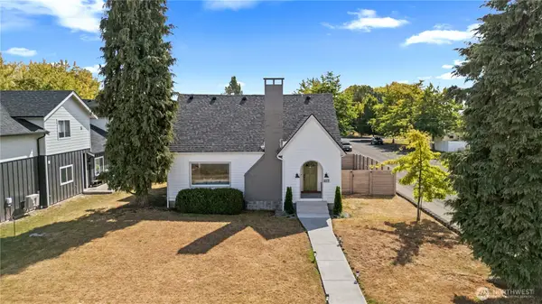 617 E Street, Blaine, WA 98230