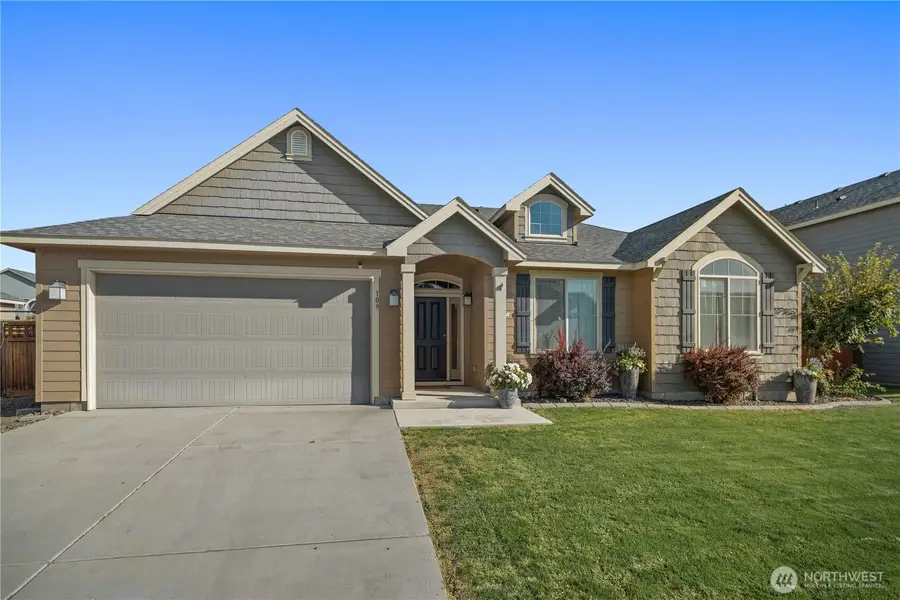 109 J Street Ne, Quincy, WA 98848 - #2