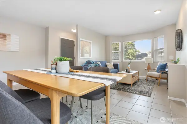 3372 Northwest Avenue #201, Bellingham, WA 98225