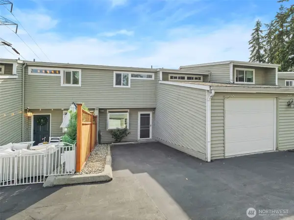 14441 124th Avenue Ne #A7, Kirkland, WA 98034