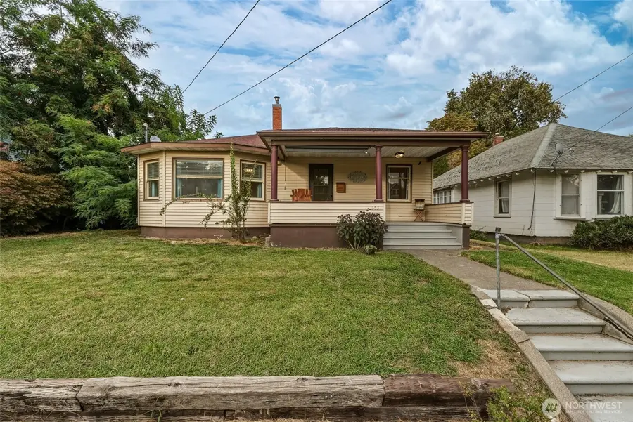 353 S 4th Avenue, Walla Walla, WA 99362 - #2
