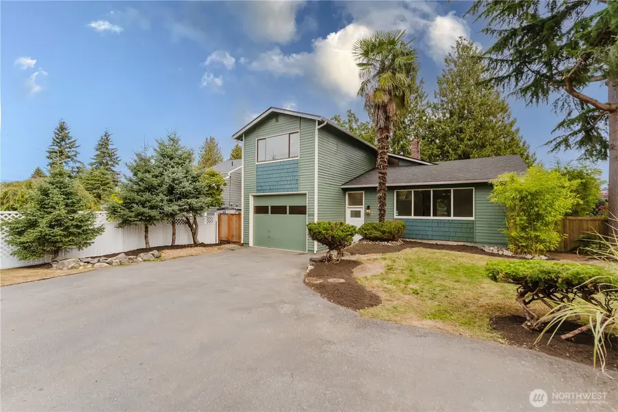 10050 13th Avenue Nw, Seattle, WA 98177 - #2