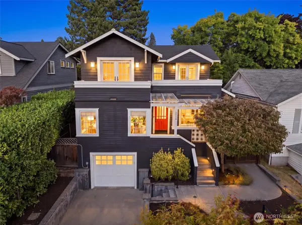 2536 31st Avenue W, Seattle, WA 98199