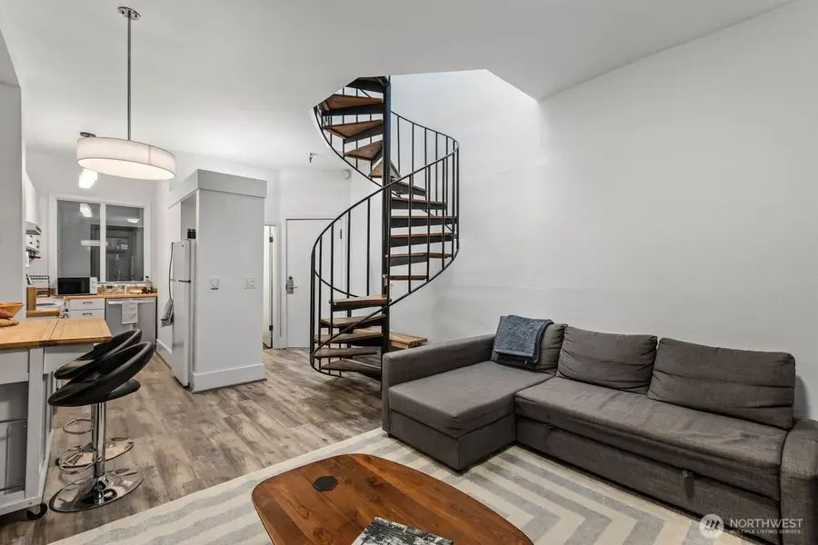 312 1st Avenue S #3, Seattle, WA 98104 - #2