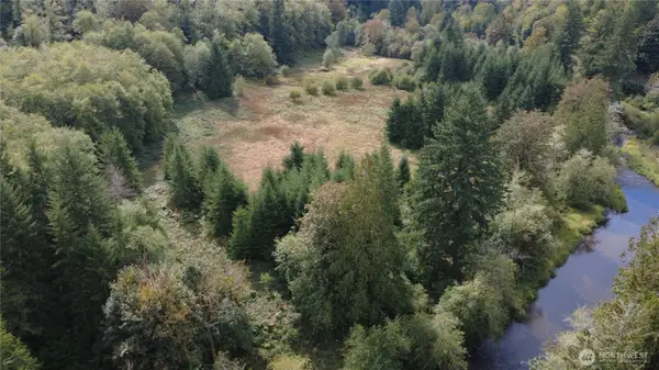 8741 Rose Valley Road, Kelso, WA 98626