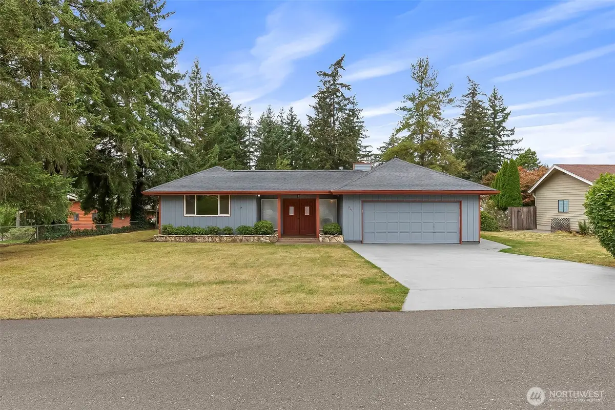 9271 Kristine Drive Nw, Bremerton, WA 98311 - #1