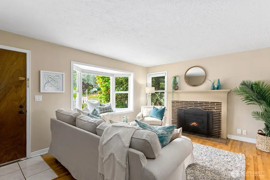 4116 38th Avenue Sw, Seattle, WA 98126 - #3