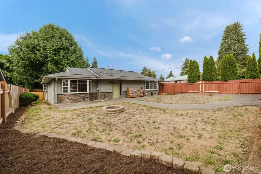 3313 Trenton Avenue, Bremerton, WA 98310 - #2