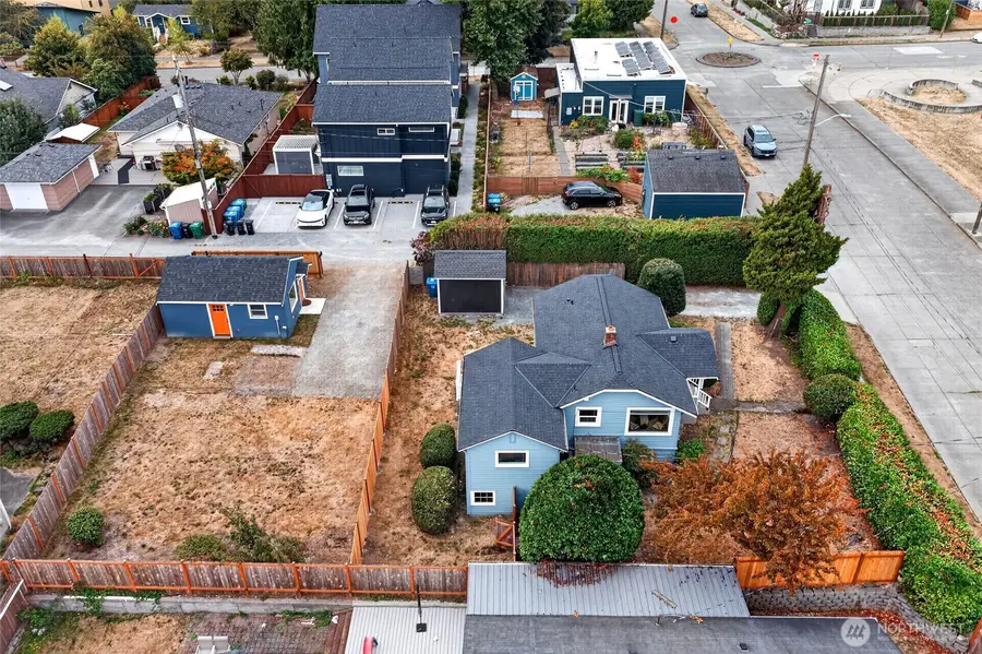 2907 SW Cloverdale Street, Seattle, WA 98126 - #3