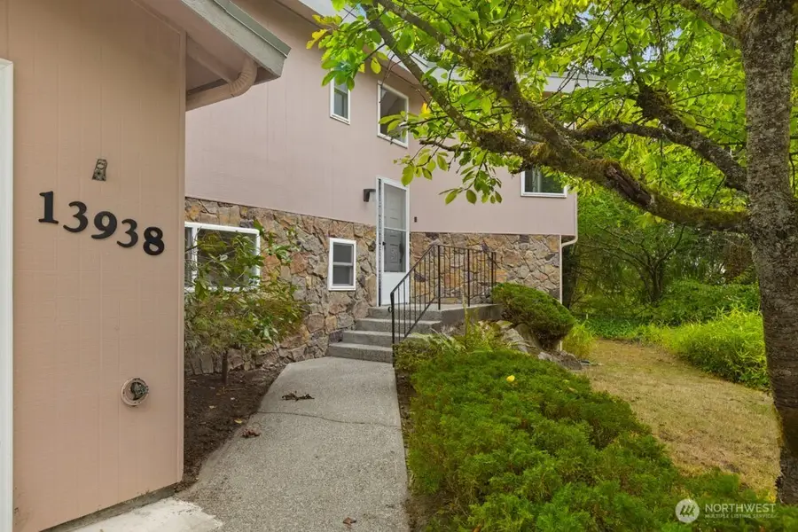 13938 15th Place Sw, Burien, WA 98166 - #2