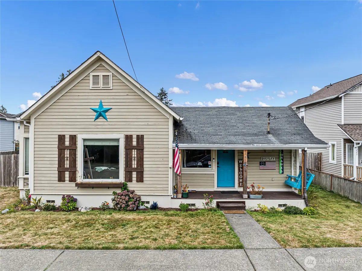 227 S Cedar Street, Buckley, WA 98321 - #1