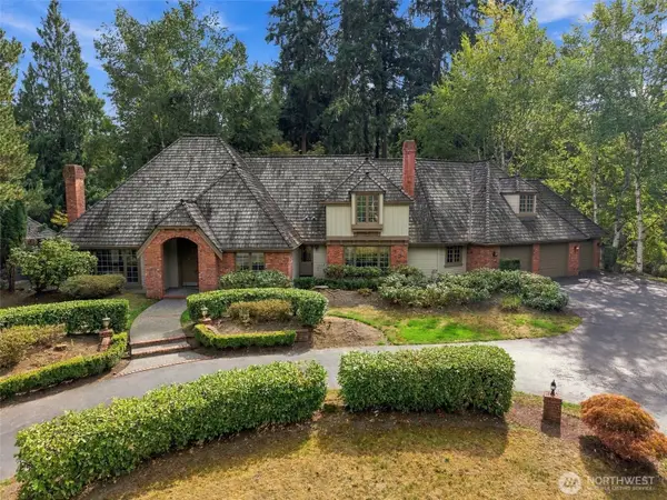 21715 NE 105th Place, Redmond, WA 98053