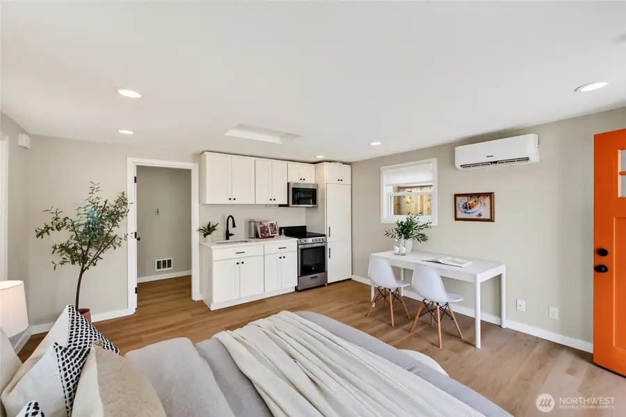 2909 SW Cloverdale Street, Seattle, WA 98126 - #2