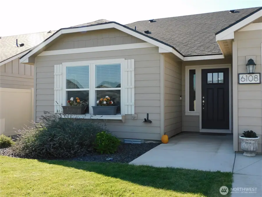 6108 Whitman Avenue, Yakima, WA 98903 - #2