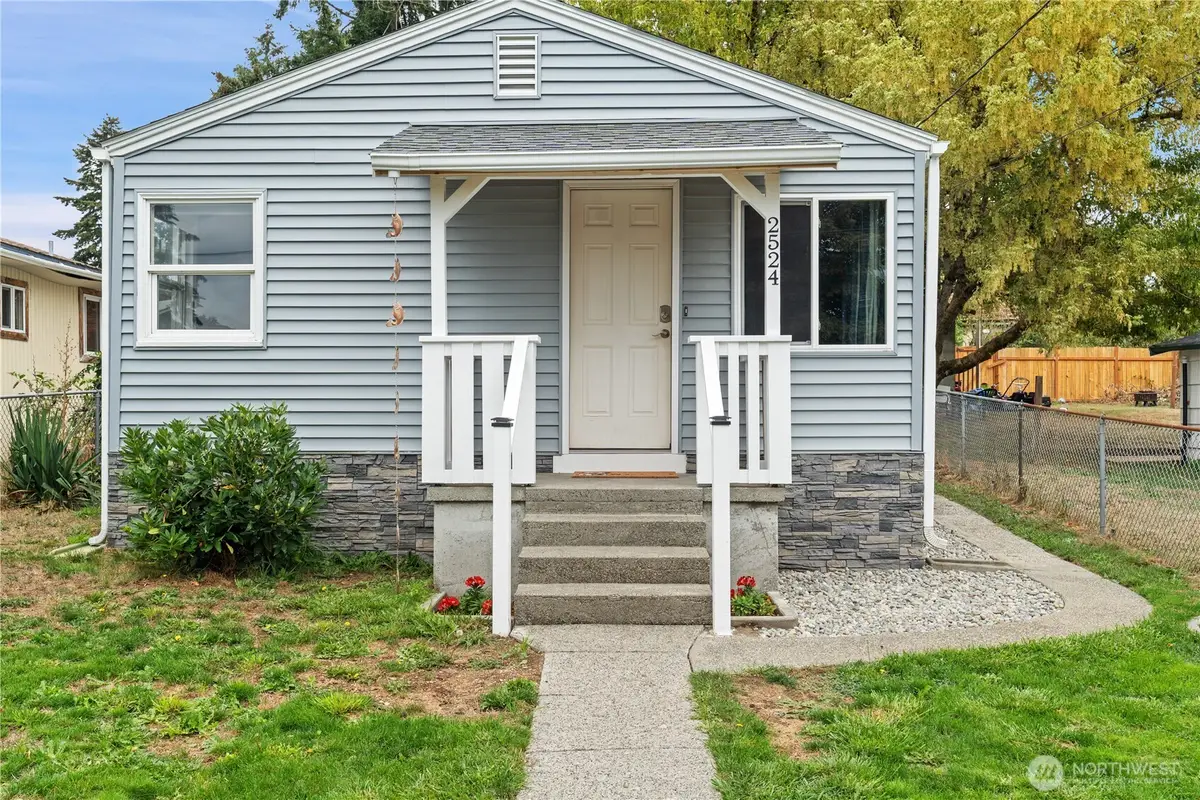 2524 Barnett Street, Bremerton, WA 98310 - #1