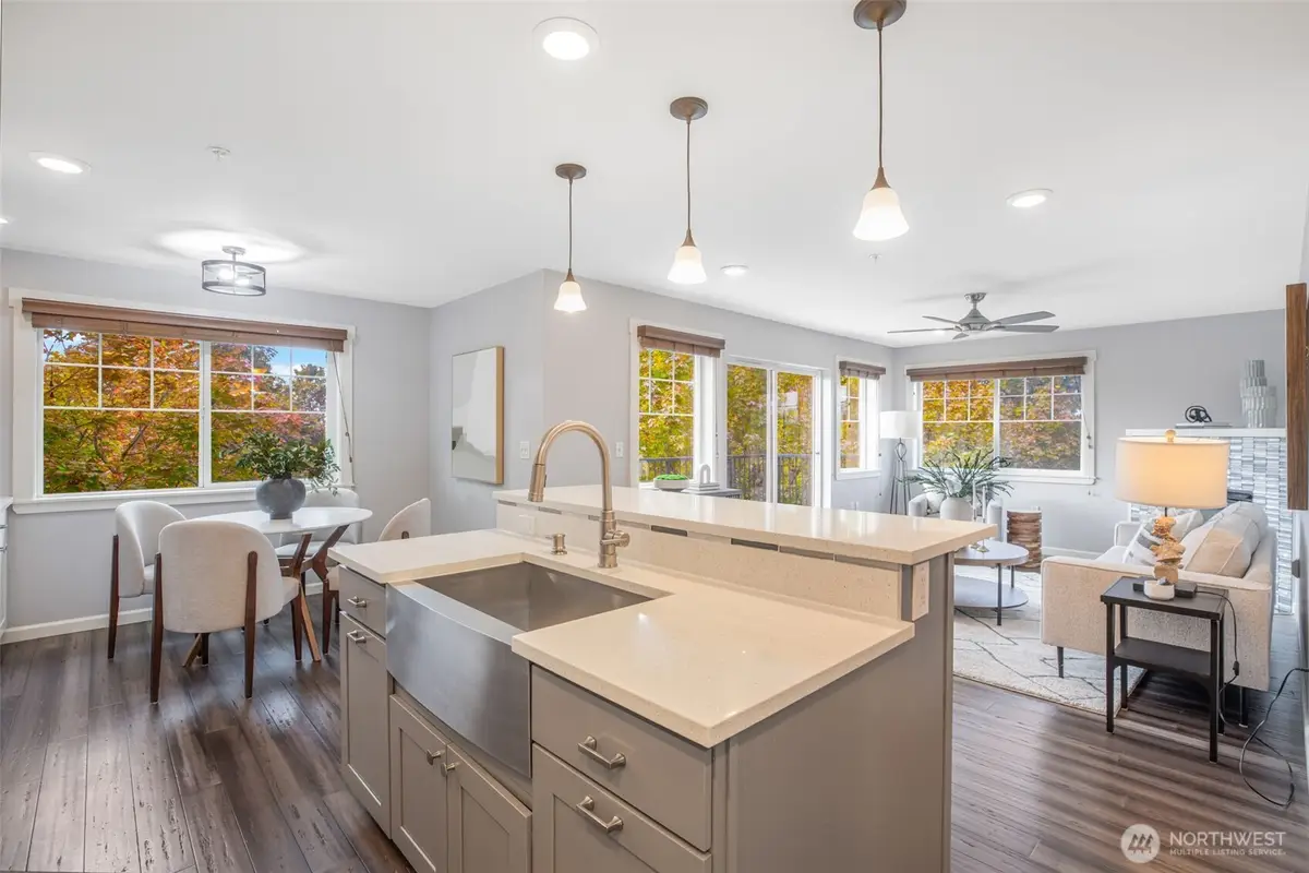 107 20th #401, Seattle, WA 98122 - #1