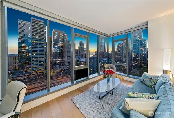 800 Columbia Street #1801, Seattle, WA 98104