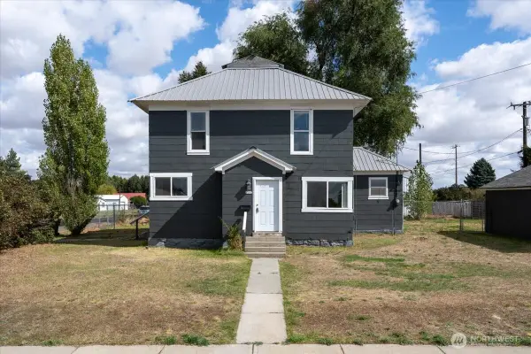 1201 5th Street, Davenport, WA 99122