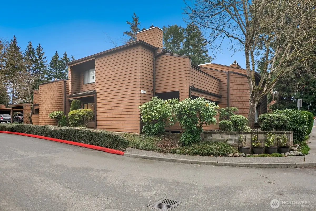 11510 NE 128th Street, Kirkland, WA 98034 - #1