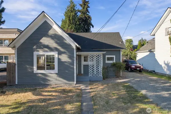 311 2nd Avenue Ne, Puyallup, WA 98372