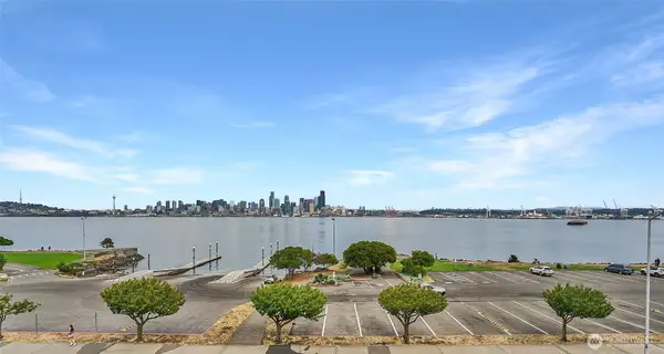 1301 Harbor Ave Sw #308, Seattle, WA 98116