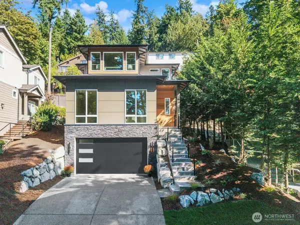 1072 205th Avenue Ne, Sammamish, WA 98074