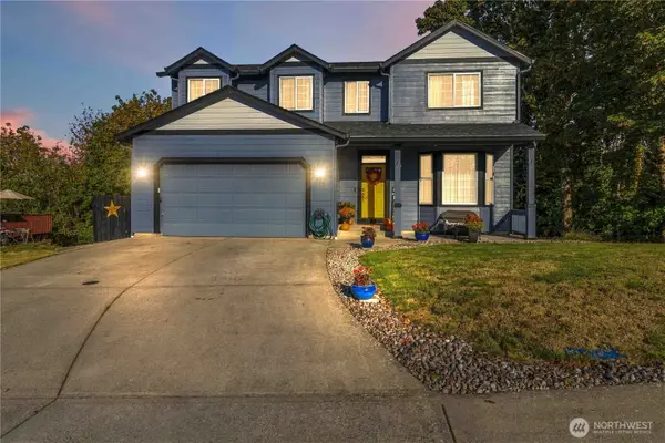 929 Edinburgh Court, Kelso, WA 98626