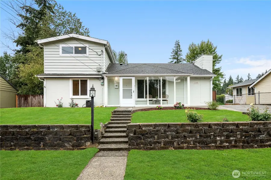23206 55th Ave W, Mountlake Terrace, WA 98043 - #2