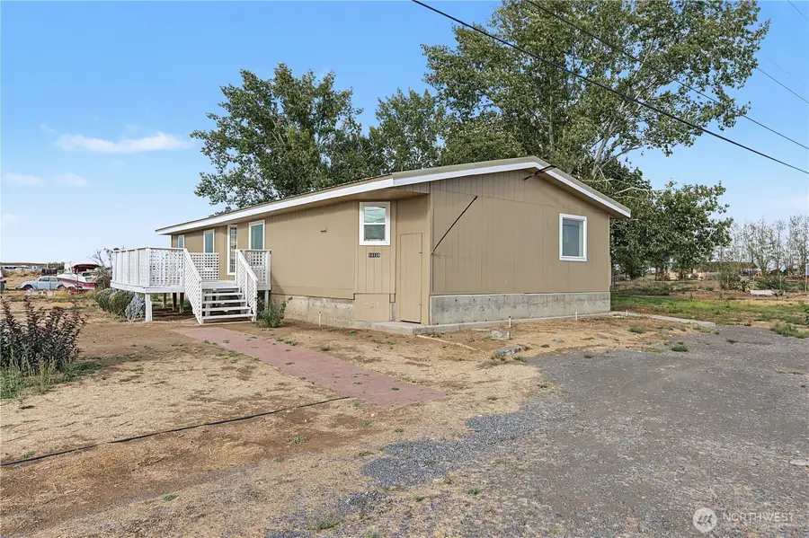 10124 Ne Rd 16 Ne, Moses Lake, WA 98837 - #2