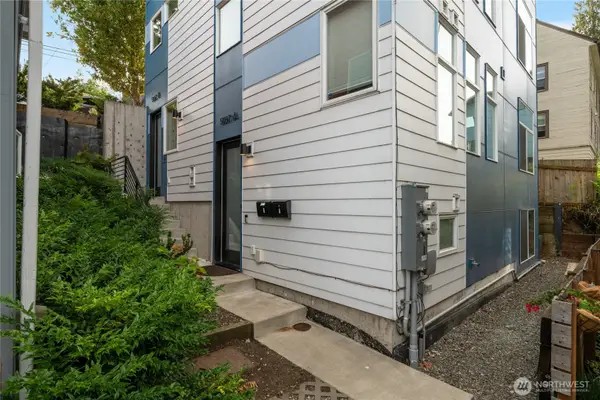 5057 37th Avenue S #B, Seattle, WA 98118