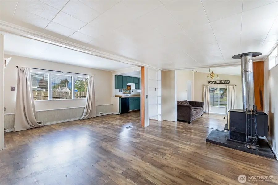 173 Division Avenue, Morton, WA 98356 - #3