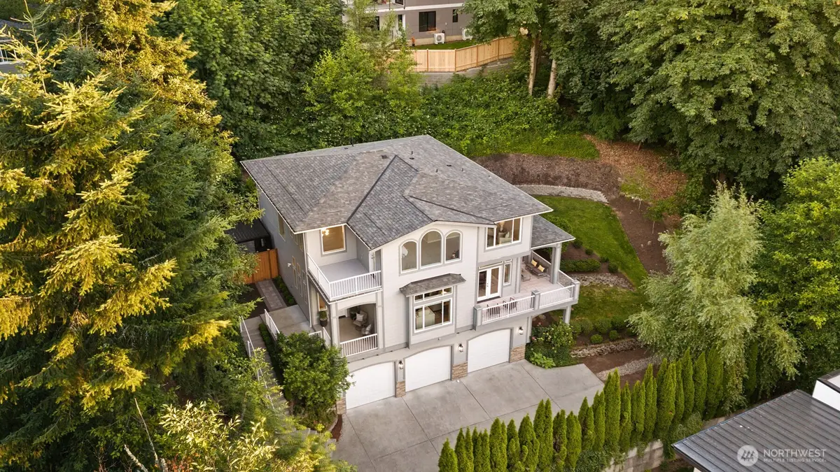 16125 SE 44th Way, Bellevue, WA 98006 - #1