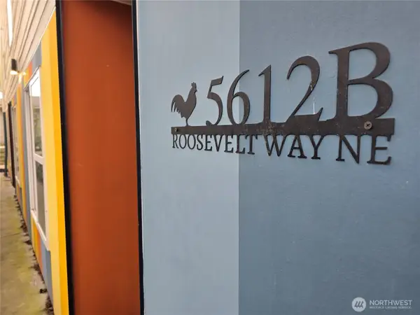 5612 Roosevelt Way Ne, Seattle, WA 98105