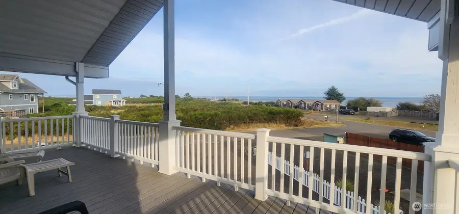 320 Marina Court, Ocean Shores, WA 98569 - #2