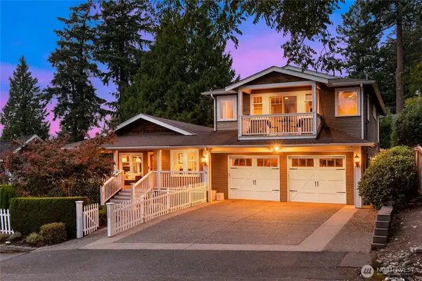 11344 NE 90th Street, Kirkland, WA 98033