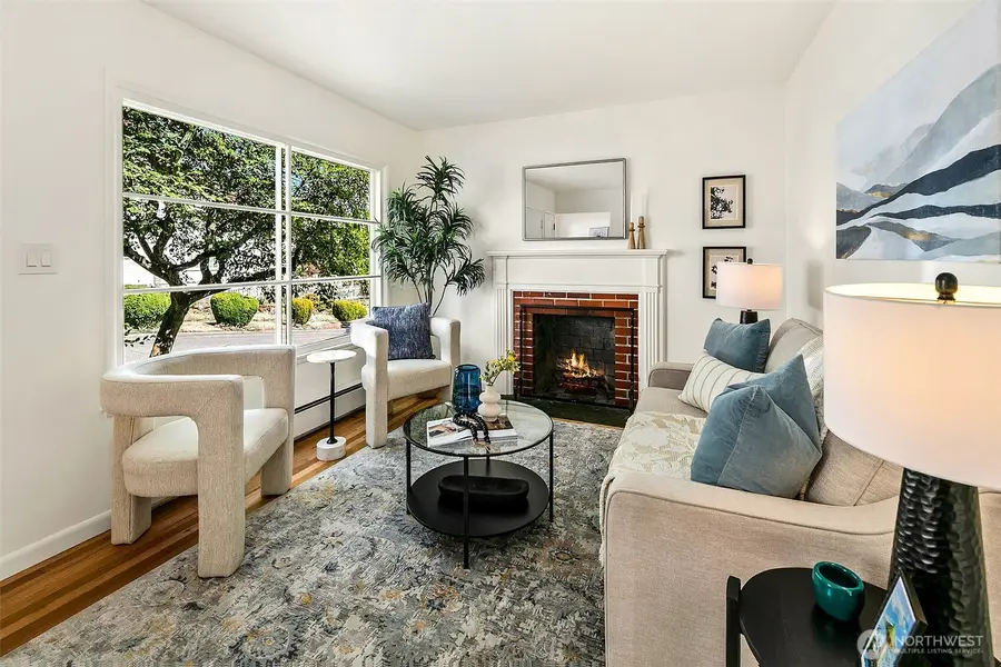1015 N 40th Street, Seattle, WA 98103 - #3