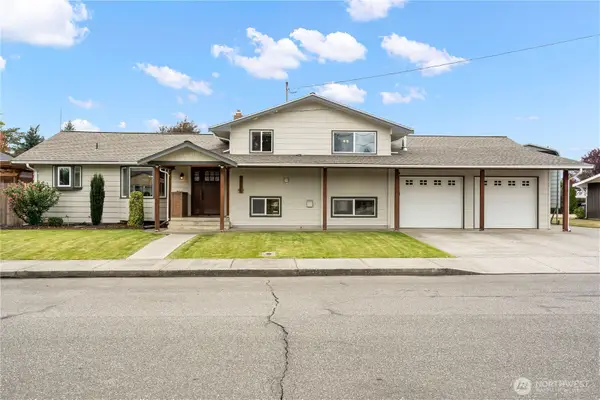 366 N Park Street, Lynden, WA 98264