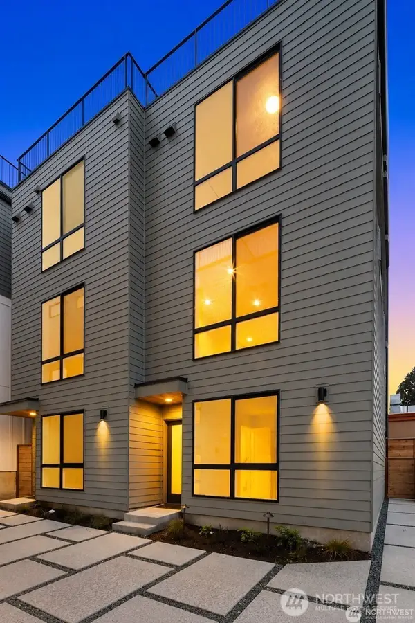 4415 2nd Avenue Ne #A, Seattle, WA 98105
