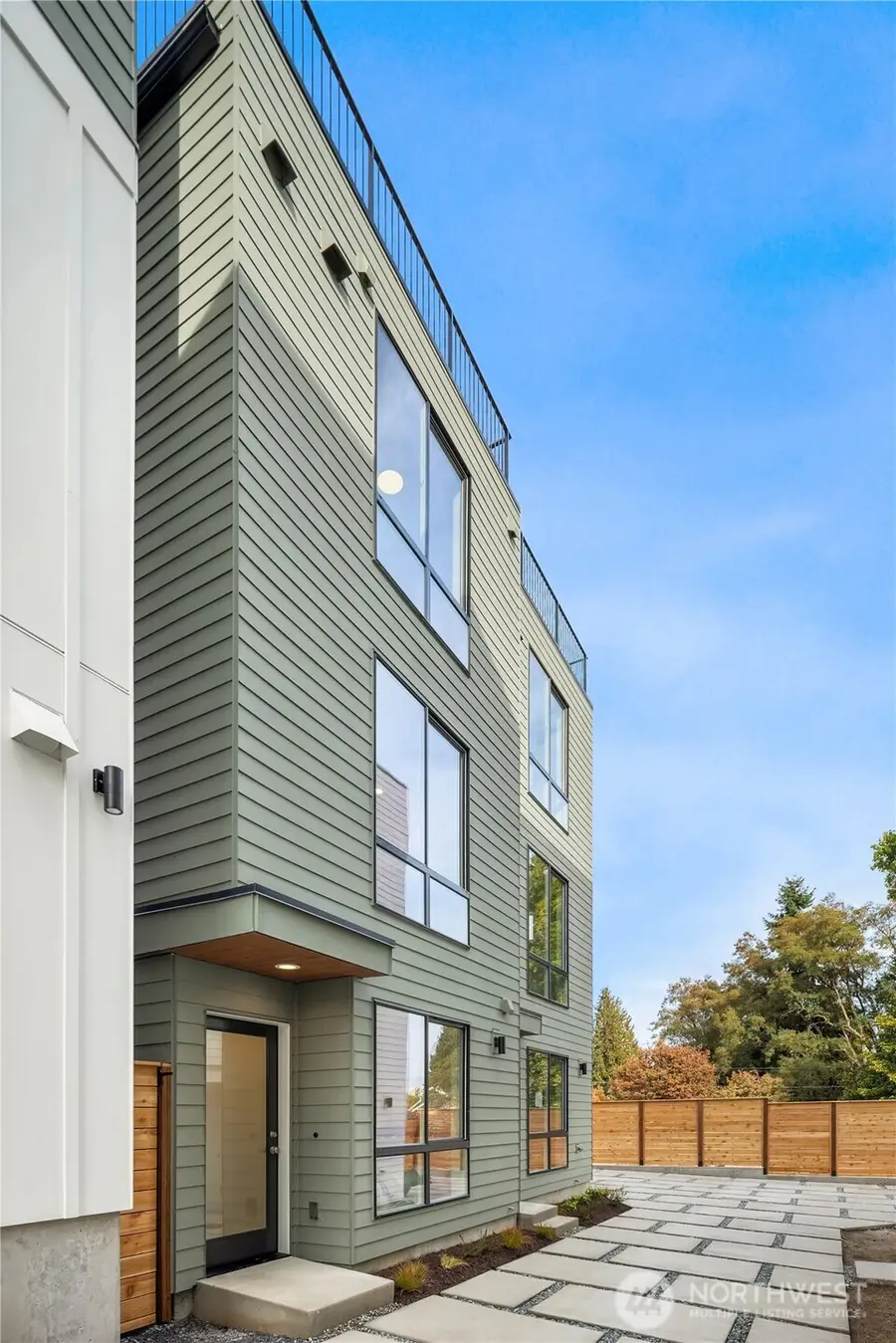 4415 2nd Avenue Ne #A, Seattle, WA 98105 - #2