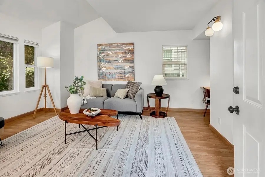 116 24th Avenue S, Seattle, WA 98144 - #3