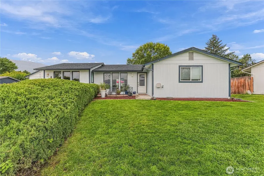 3064 Conarty Rd, Malaga, WA 98828 - #2