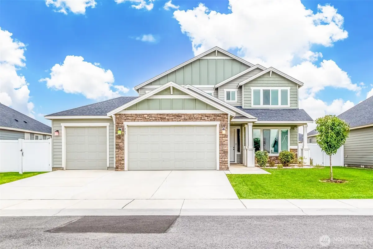 707 I St Ne, Quincy, WA 98848 - #1