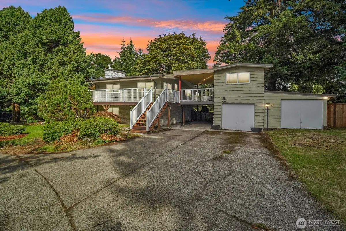 29206 112 Avenue Se, Auburn, WA 98092 - #1