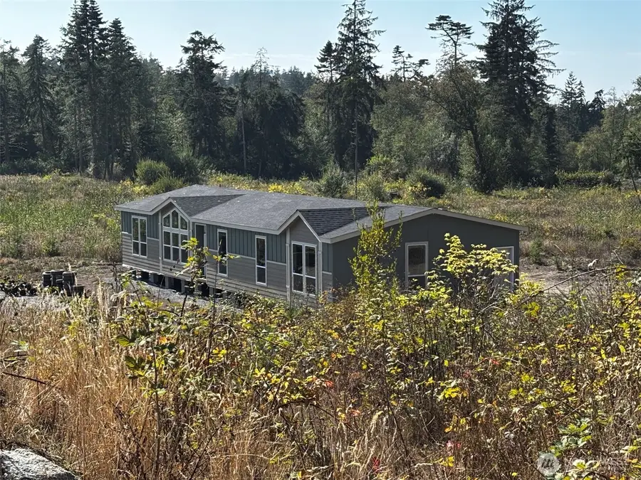 2166 Hastie Lake Road, Oak Harbor, WA 98277 - #2