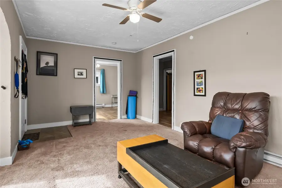 2412 Aberdeen Avenue, Aberdeen, WA 98520 - #3